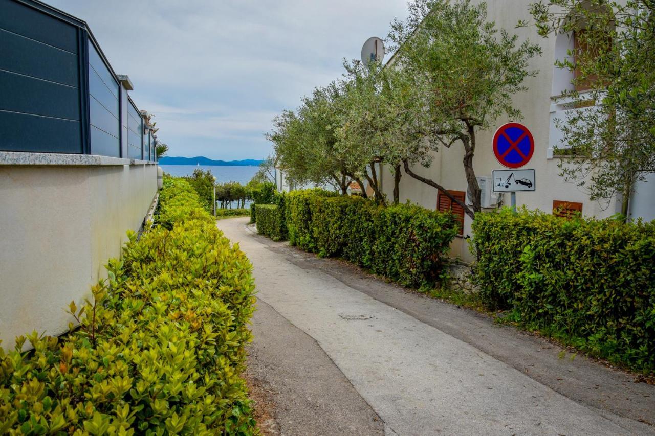 Locus Apartments Petrcane Exterior photo